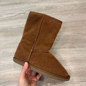 Broadstone Boots 9" Suede Leather Shearling sz 8